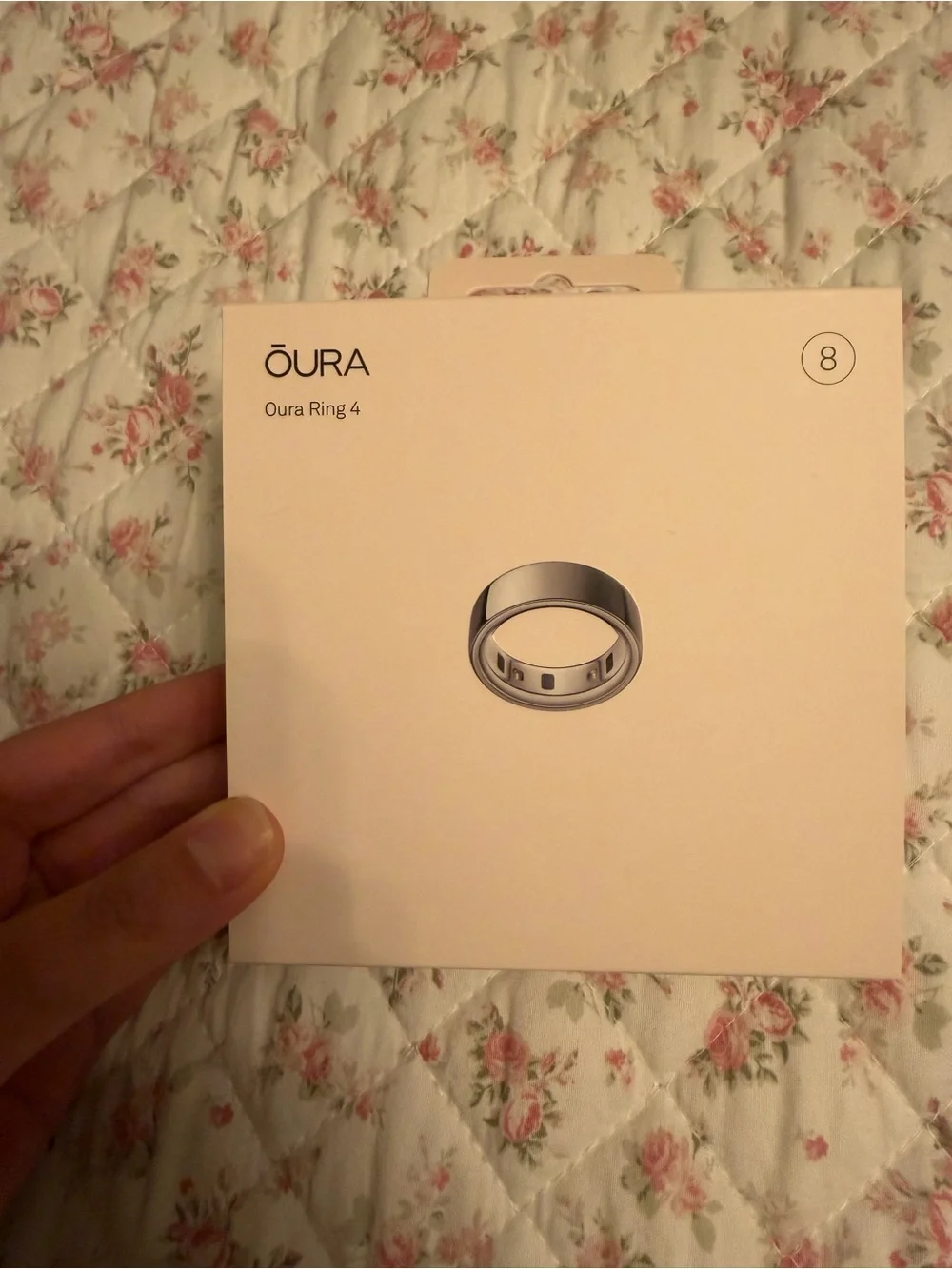 Oura ring 4th gen silver size 8